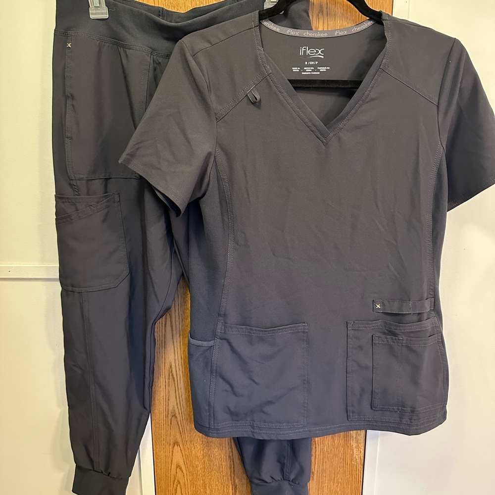 Cherokee Iflex Scrubs